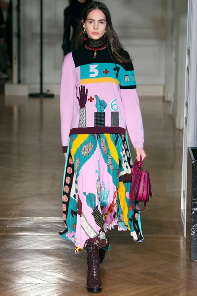 Look 41